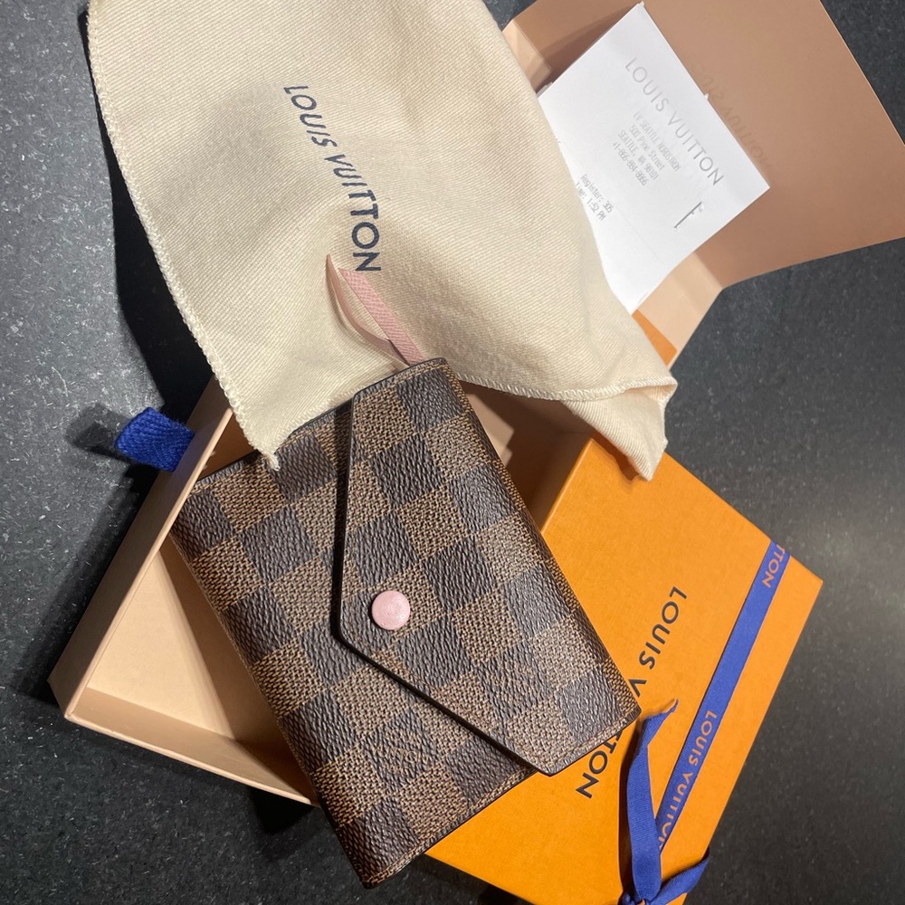 Louis Vuitton Victorine damier ebene Wallet